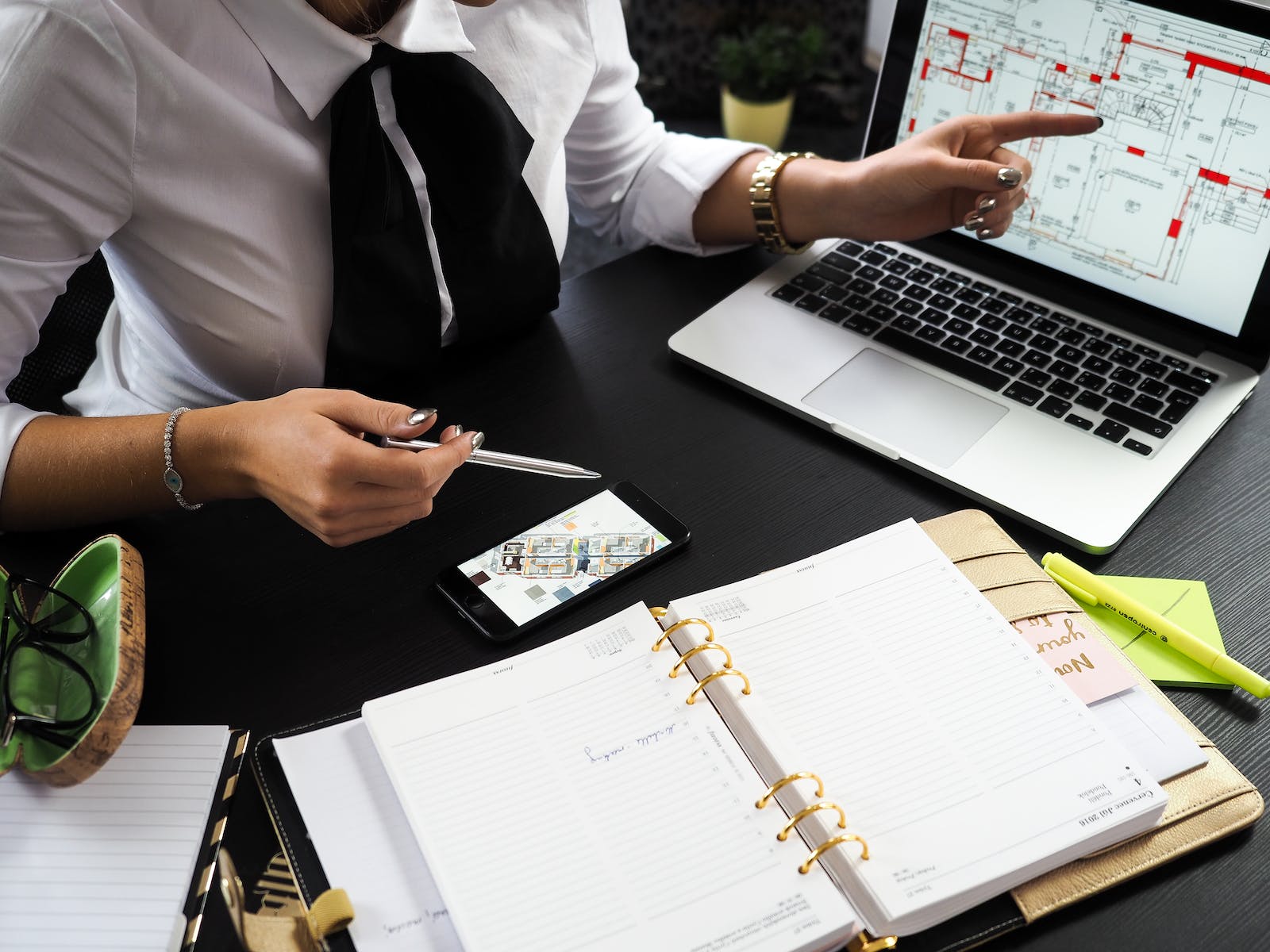 Optimizing Office Tech: How Britannia IT Supports Estate Agents in the North West